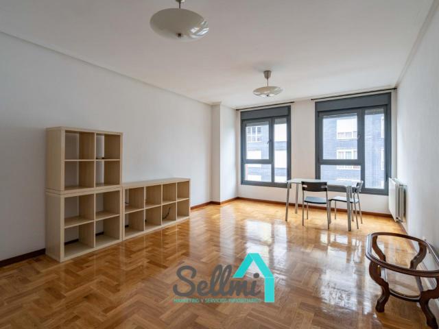 Apartamento en alquiler en Oviedo, Asturias