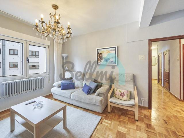 Apartamento en alquiler en Centro, Oviedo