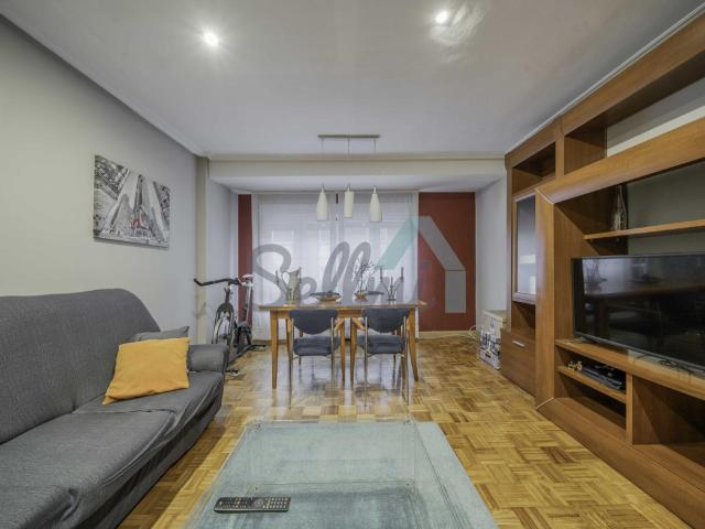 Apartamento en alquiler en Oviedo, Asturias
