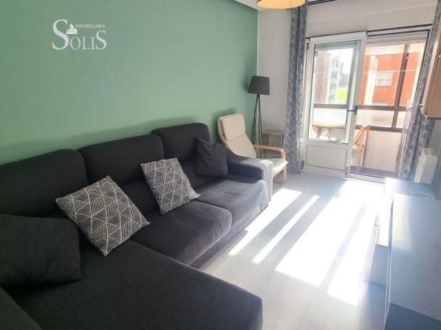 Piso en alquiler en Oviedo, Asturias