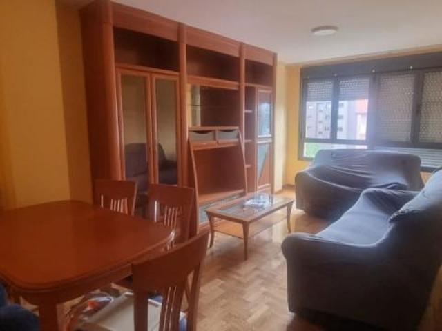 Piso en alquiler en Oviedo, Asturias