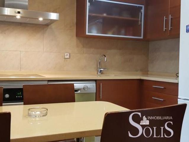 Piso en alquiler en Oviedo