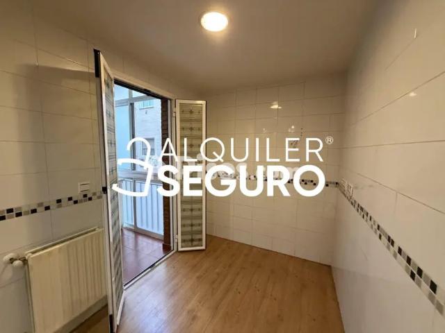 Apartamento en alquiler en Parla, Madrid