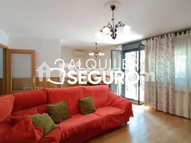 Apartamento en alquiler en Parla, Madrid