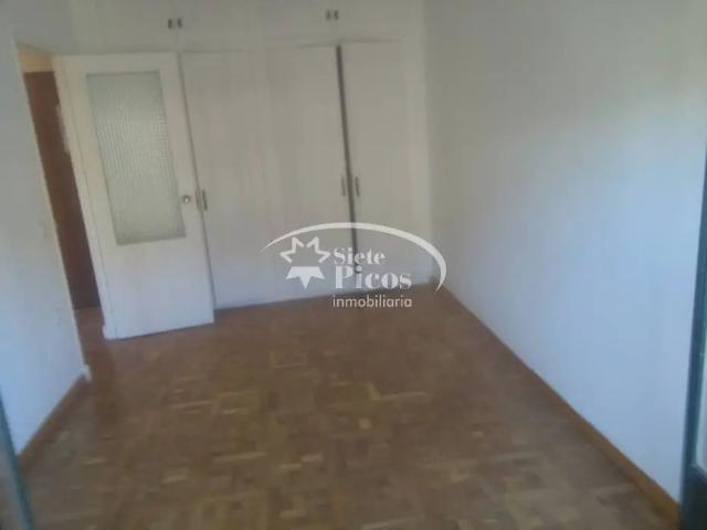 Apartamento en alquiler en San Lorenzo, Segovia