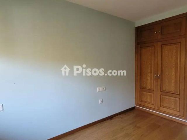 Apartamento en alquiler en Distrito 4, Albacete