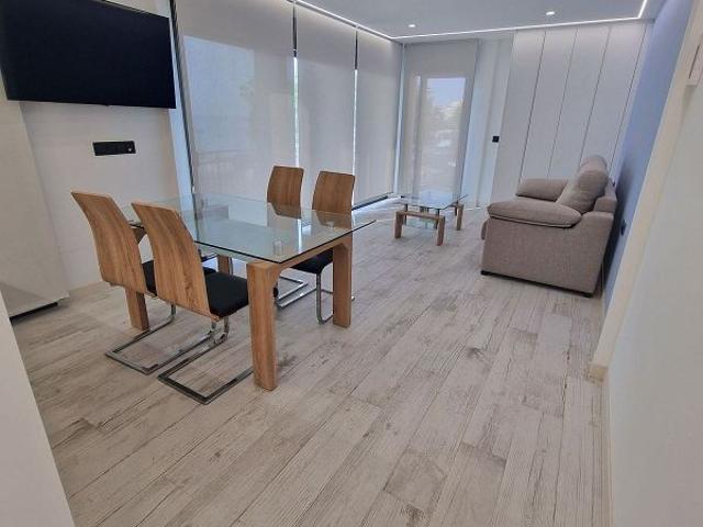 Piso en alquiler en Mas Terrats, la Selva