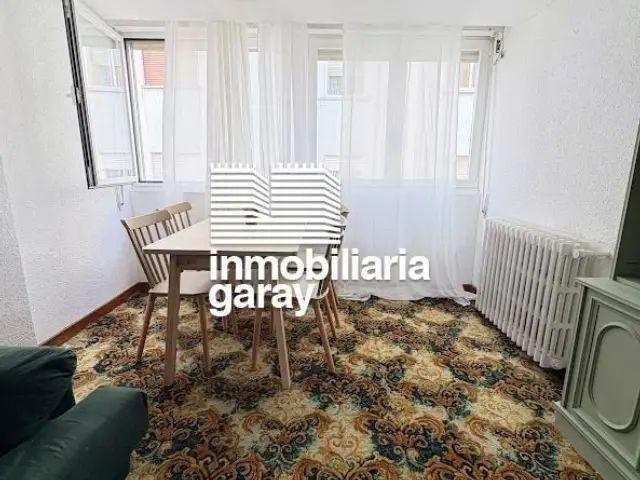 Apartamento en alquiler en Centro, Burgos