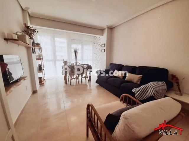 Apartamento en alquiler en Laredo