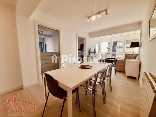 Apartamento en alquiler en Laredo
