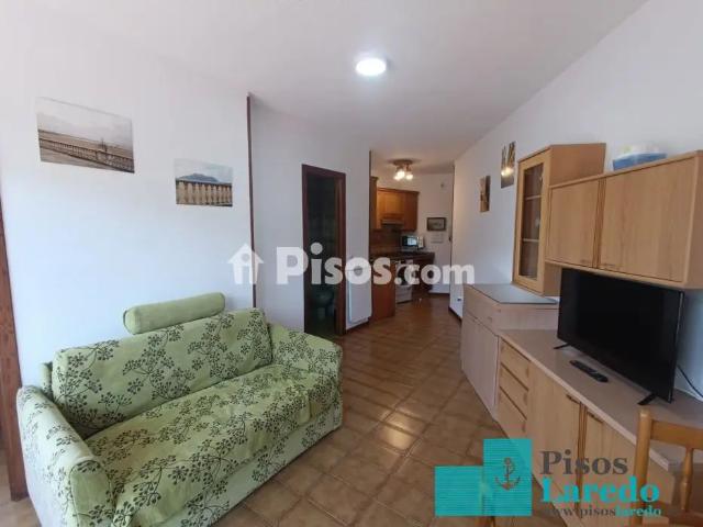 Apartamento en alquiler en Laredo