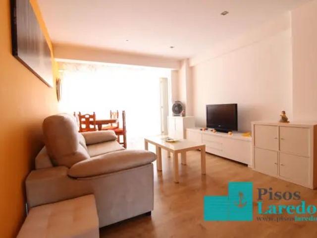 Apartamento en alquiler en Laredo