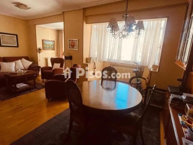 Apartamento en alquiler en Centro, León