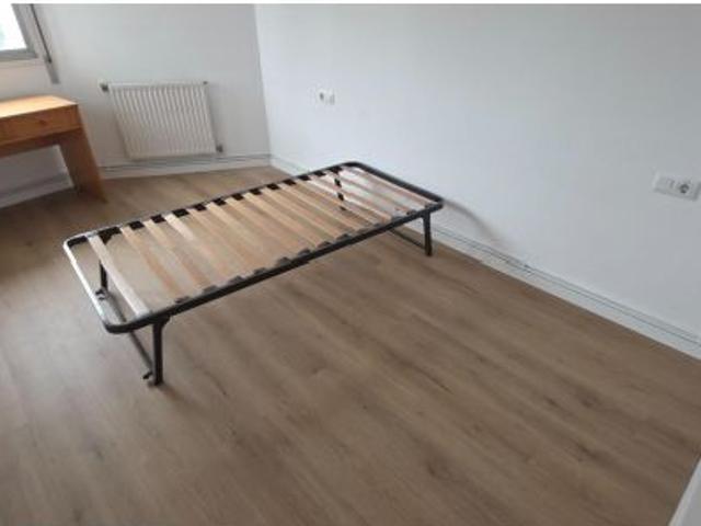 Piso en alquiler en Santiago De Compostela, Cornes