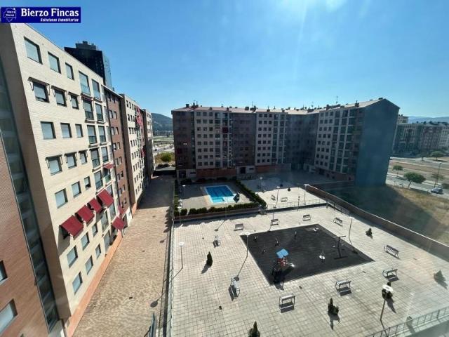 Piso en alquiler en Ponferrada, Flores del Sil