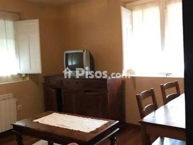 Apartamento en alquiler en Pravia