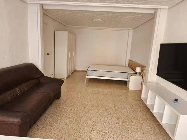 Piso en alquiler en l'Horta Sud, Valencia