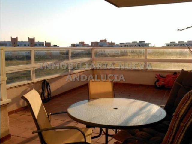 Apartamento en alquiler en Retamar, Almería