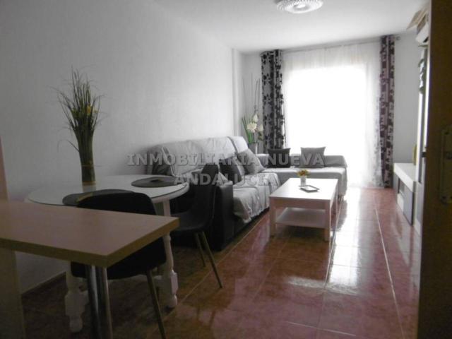 Apartamento en alquiler en Almedina, Almería