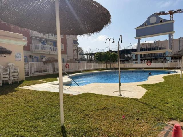Piso en alquiler en Roquetas De Mar, Andalucía