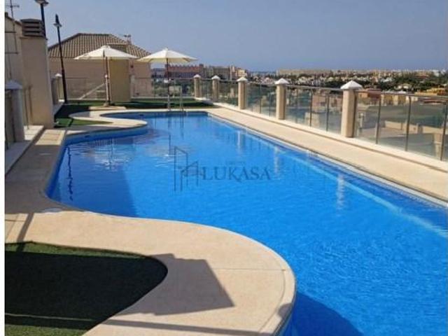 Piso en alquiler en Roquetas De Mar
