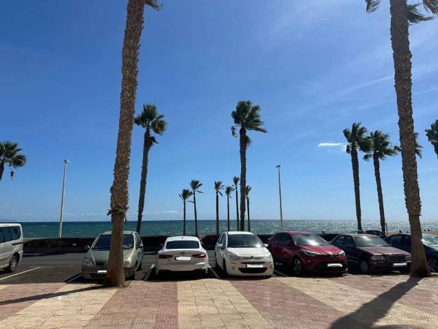 Piso en alquiler en Roquetas De Mar, Andalucía