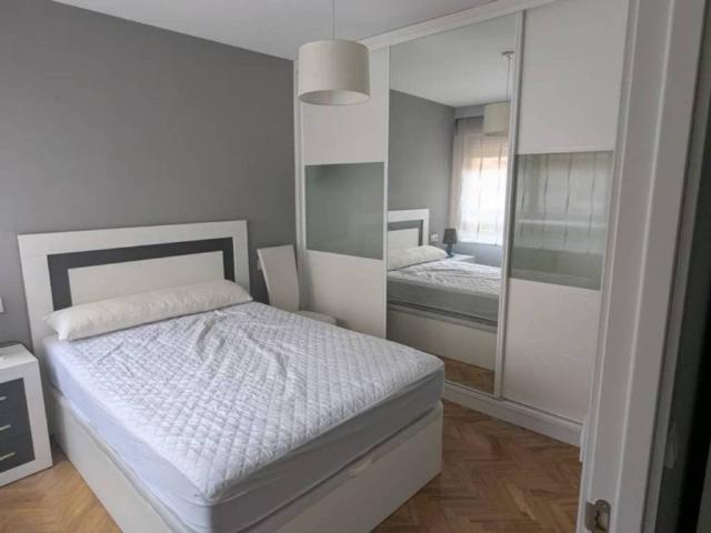 Piso en alquiler en Centro, Salamanca