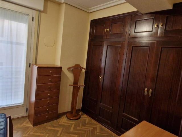 Piso en alquiler en Centro, Salamanca