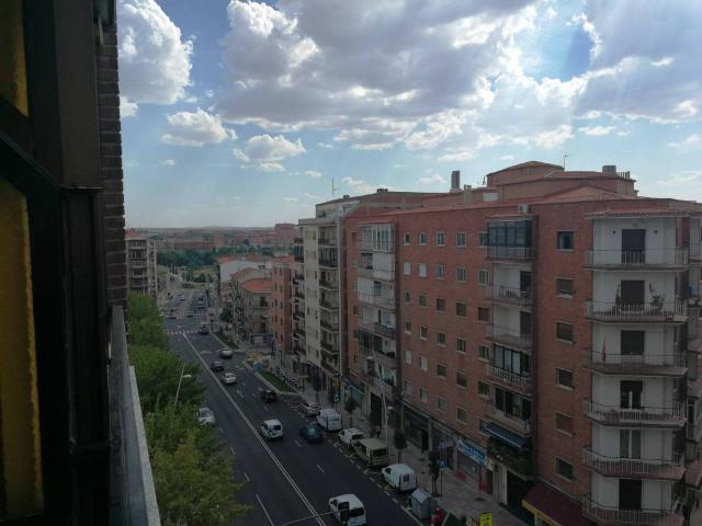 Piso en alquiler en Santo Tomás, Salamanca