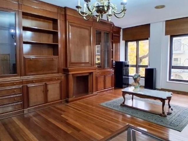 Piso en alquiler en Centro, Salamanca