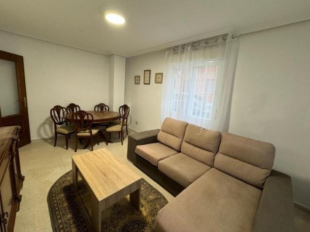 Piso en alquiler en Prosperidad, Salamanca