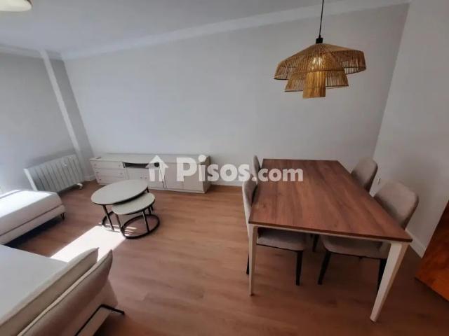 Apartamento en alquiler en Distrito 4, Albacete