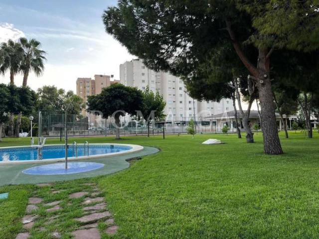 Piso en alquiler en la Platja de Sant Joan, Alicante