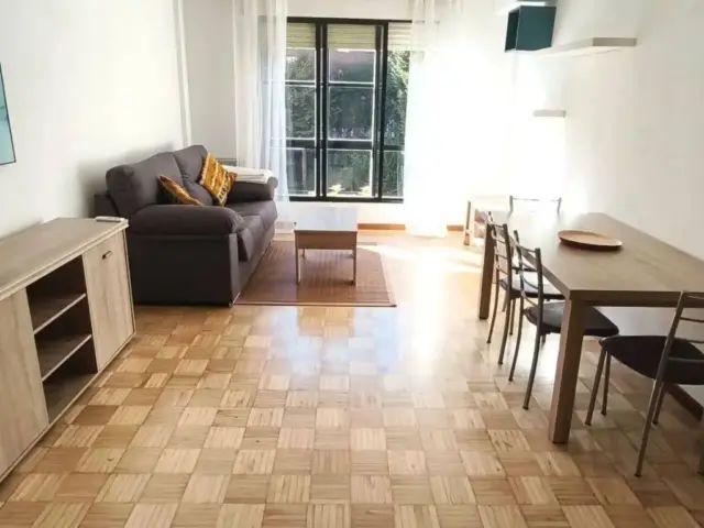 Apartamento en alquiler en Centro, Burgos
