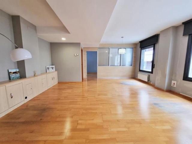 Apartamento en alquiler en la Plana, Baix Llobregat