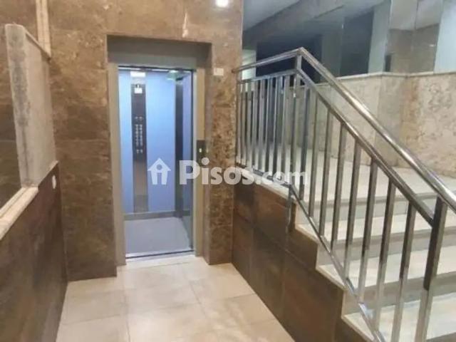 Apartamento en alquiler en Distrito 4, Albacete