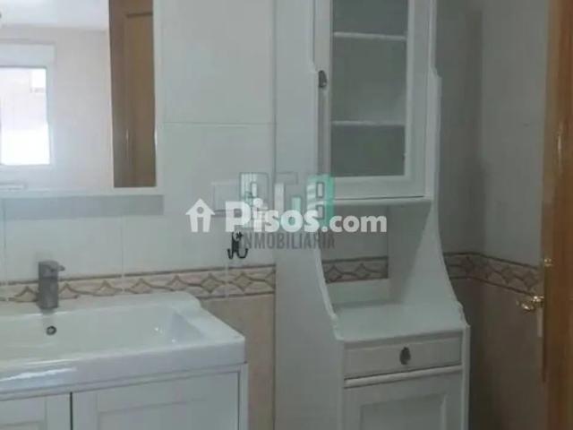 Apartamento en alquiler en Distrito 4, Albacete