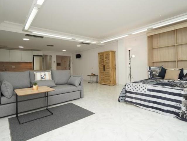 Piso en alquiler en Urbanització Siesta, Eivissa