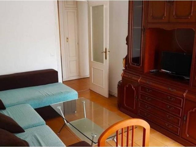Piso en alquiler en Cuatro Caminos, Santander