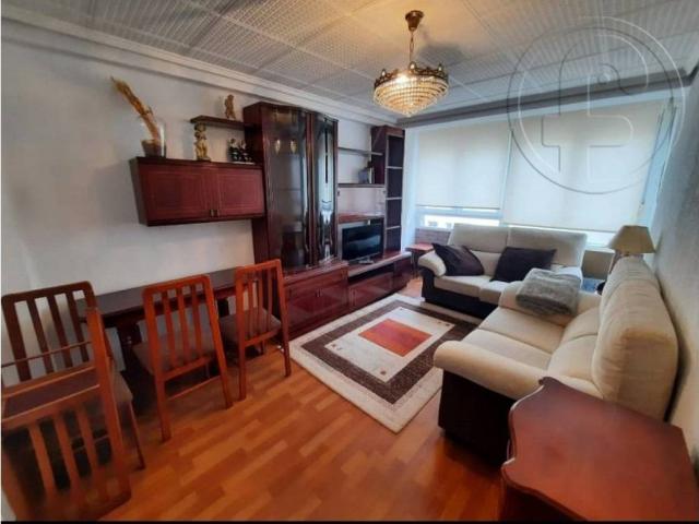 Piso en alquiler en Perines, Santander