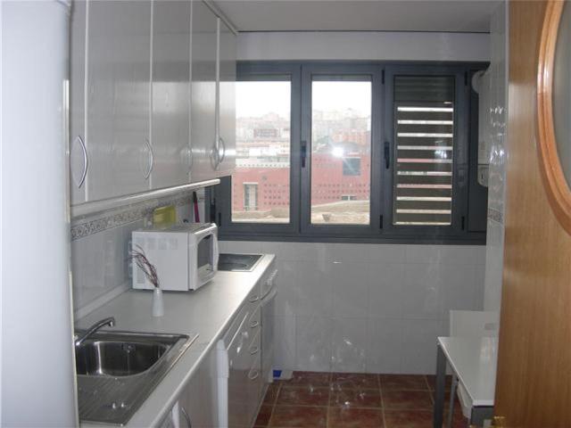 Piso en alquiler en Cueto, Santander