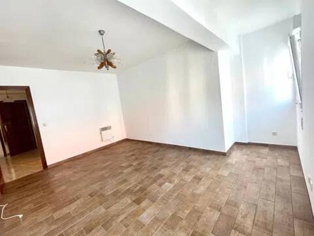 Piso en alquiler en Santiago de Compostela, Santiago