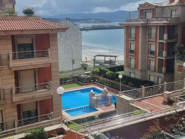 Piso en alquiler en Sanxenxo, Padriñán