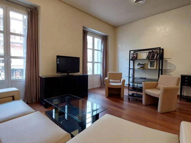 Piso en alquiler en Casco Antiguo, Sevilla