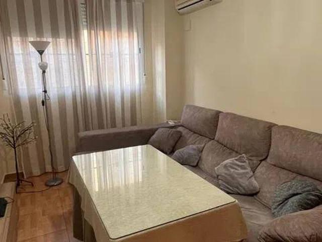 Piso en alquiler en Cerro-Amate, Sevilla