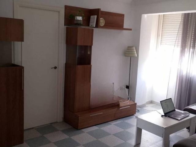Piso en alquiler en Sevilla, San Pablo-Santa Justa