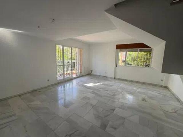 Piso en alquiler en Sevilla, Andalucía