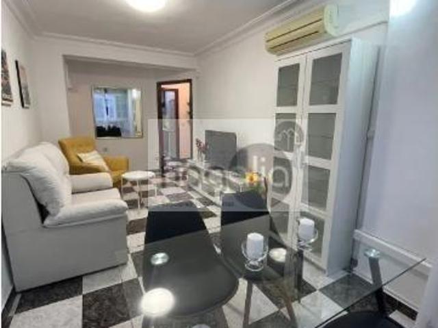 Piso en alquiler en San Pablo-Santa Justa, Sevilla