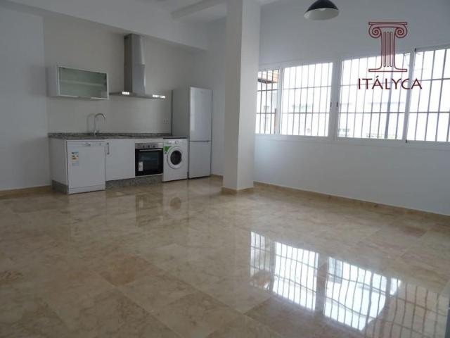 Piso en alquiler en Sevilla, San Lorenzo