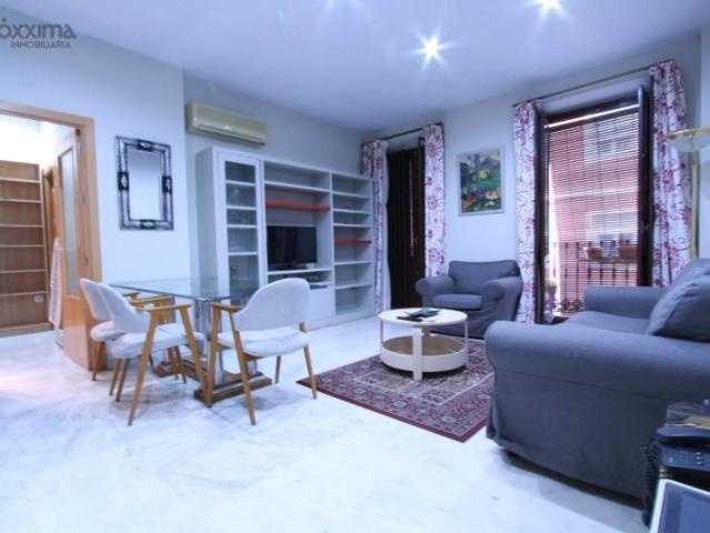 Piso en alquiler en Casco Antiguo, Sevilla